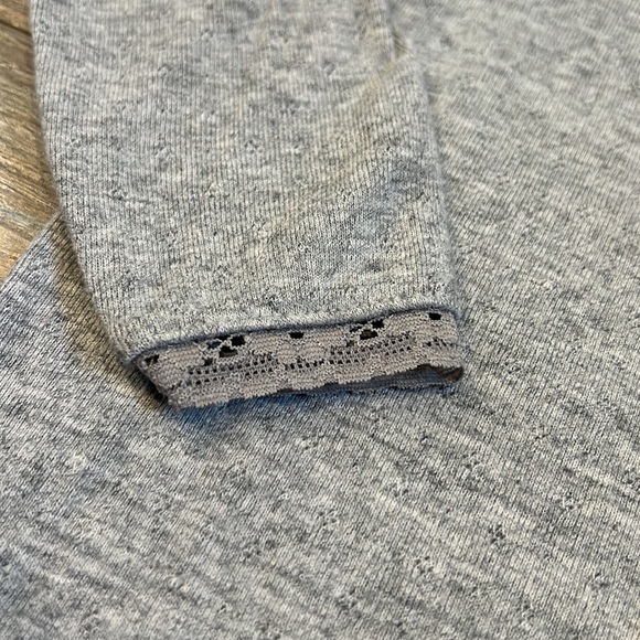 Boden Lace Long Sleeve - Picture 3 of 4